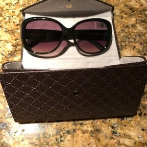 Almost New Gucci Sunglasses